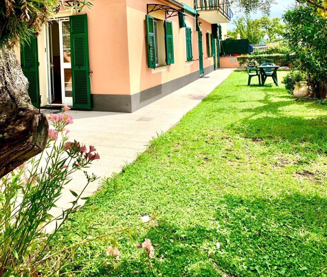 Il Gabbiano Di Pieve Bed & Breakfast Pieve Ligure Bagian luar foto